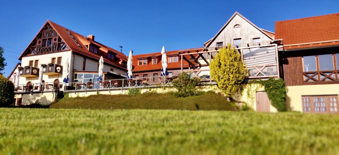 Hotel Neue Hoehe Klingenberg Exterior foto